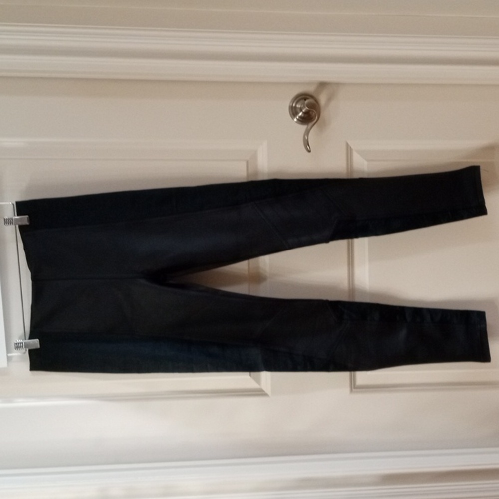 MINKPINK Black Faux Leather & suede Look w/Zippered Back Skinny Pants/Leggings